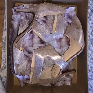 Mekos Cutout Sandal Heel